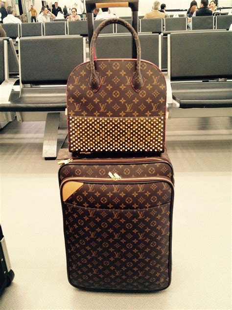 saks fifth avenue louis vuitton bags|Louis Vuitton outlet clearance.